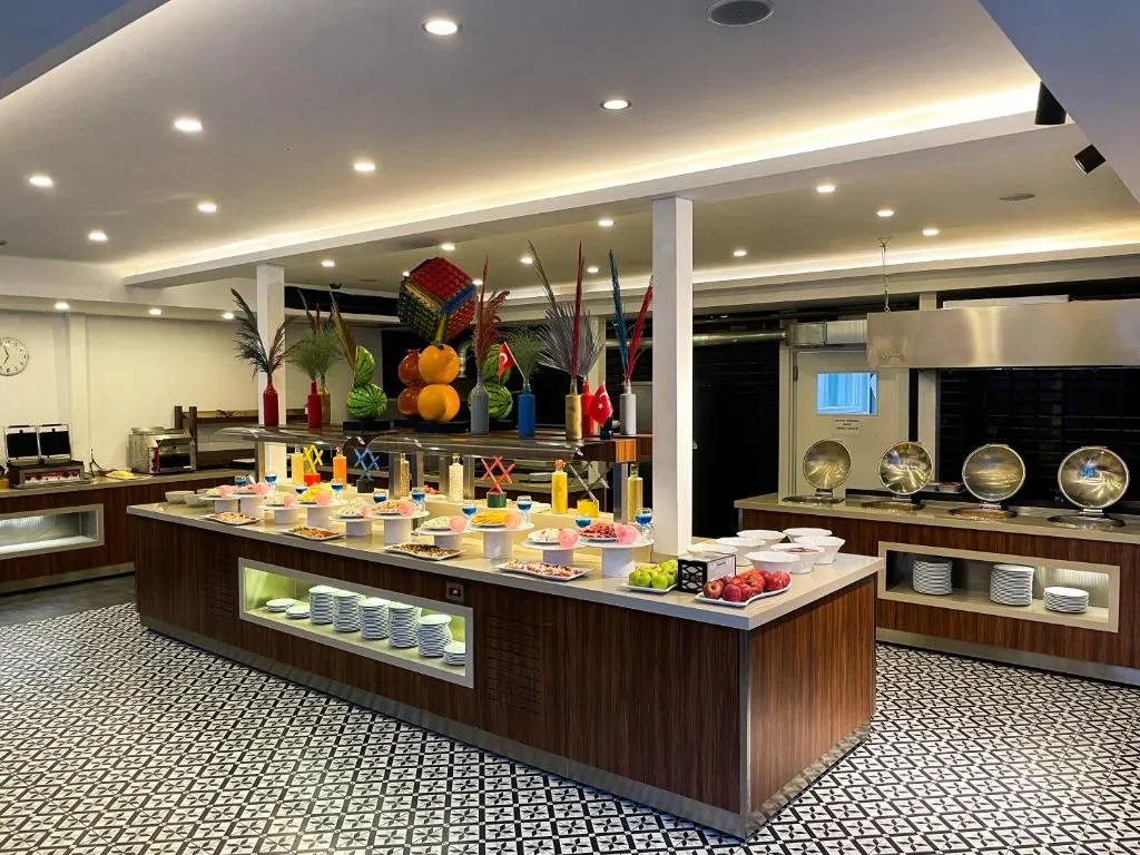 Alessia Hotel SPA Side