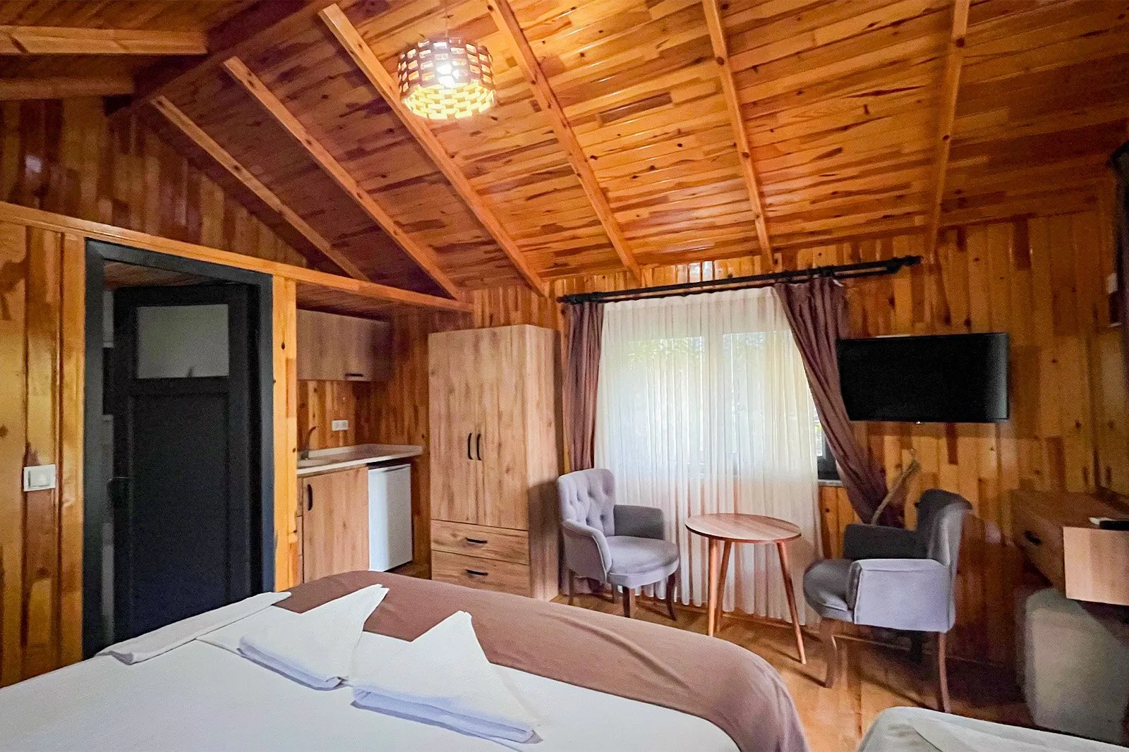 Ruby Bungalov